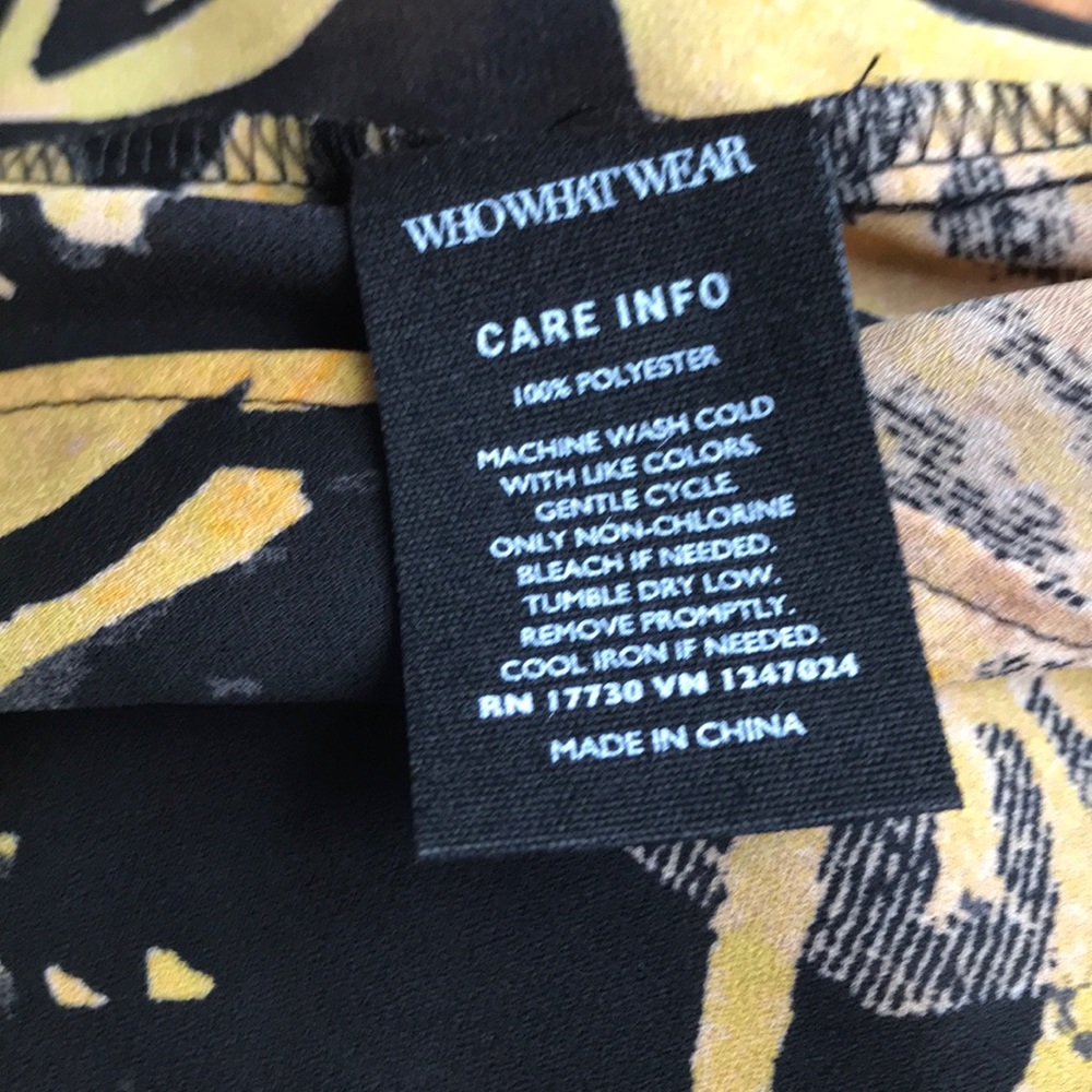 Sleeveless Blouse - NWT - Picture 6 of 6